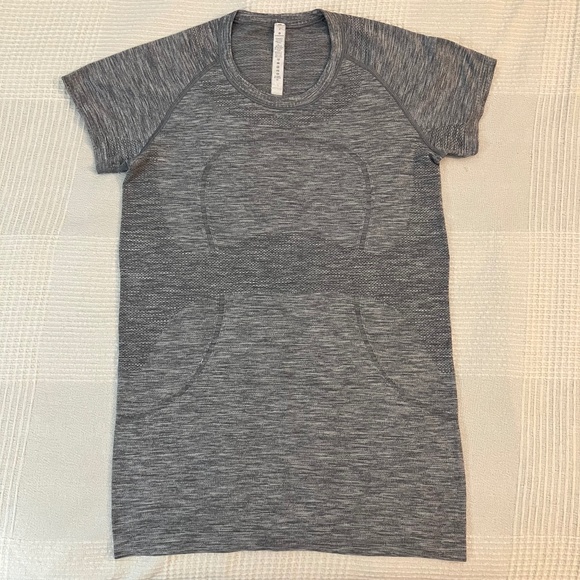 Lululemon Swift Stride Short Sleeve Shirt Gray Womens Size 8 Running Top Tee - Picture 1 of 6